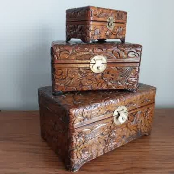 Hand-Carved Floral Wood Nesting Boxes - Brown - Picture 2 of 16